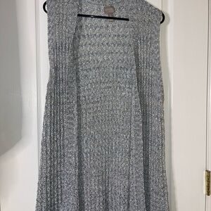 Gray Knit Sleeveless Cardigan
